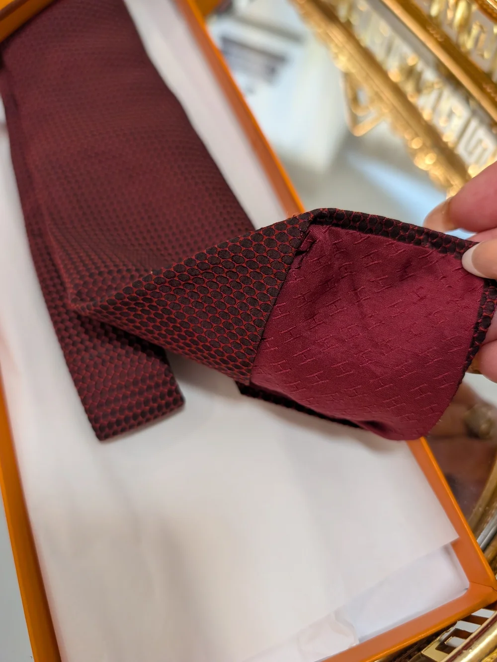 Hermes Men's Deep Burgundy Textured Silk Tie